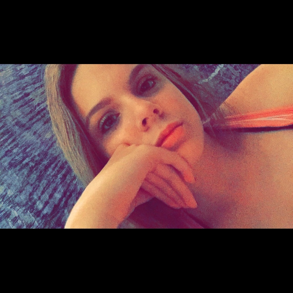 Meet your Posher, Margo